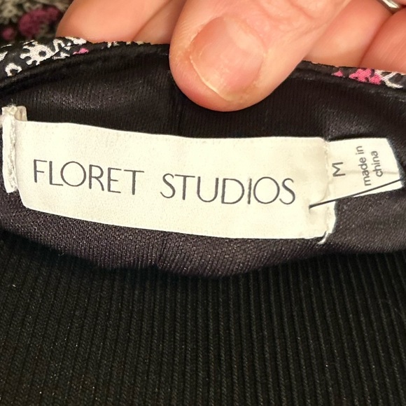 NWT Revolve Floret Studios Floral Chiffon Dress Med 32” D1 - Picture 4 of 11